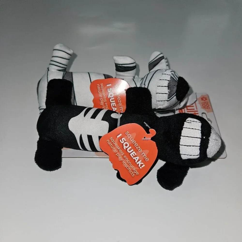 NEW 2 Multipet Squeaky Plush Dog Toy Lot Mummy Skeleton Halloween Small 6